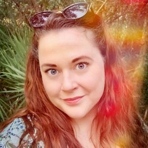 Meet your Posher, Alison